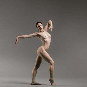 Elle life drawing poses 03 — figure reference